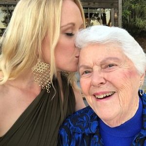 Meet your Posher, Christiane